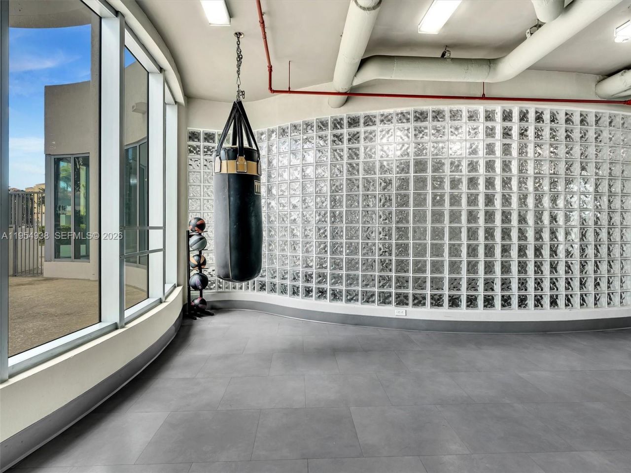 3029 NE 188th St, Unit 503, Aventura, FL 33180 Photo