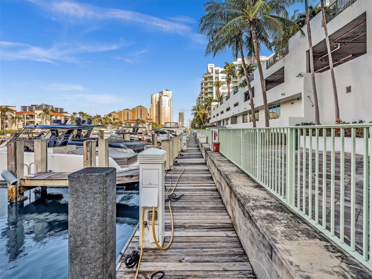 3029 NE 188th St, Unit 503, Aventura, FL 33180 Photo