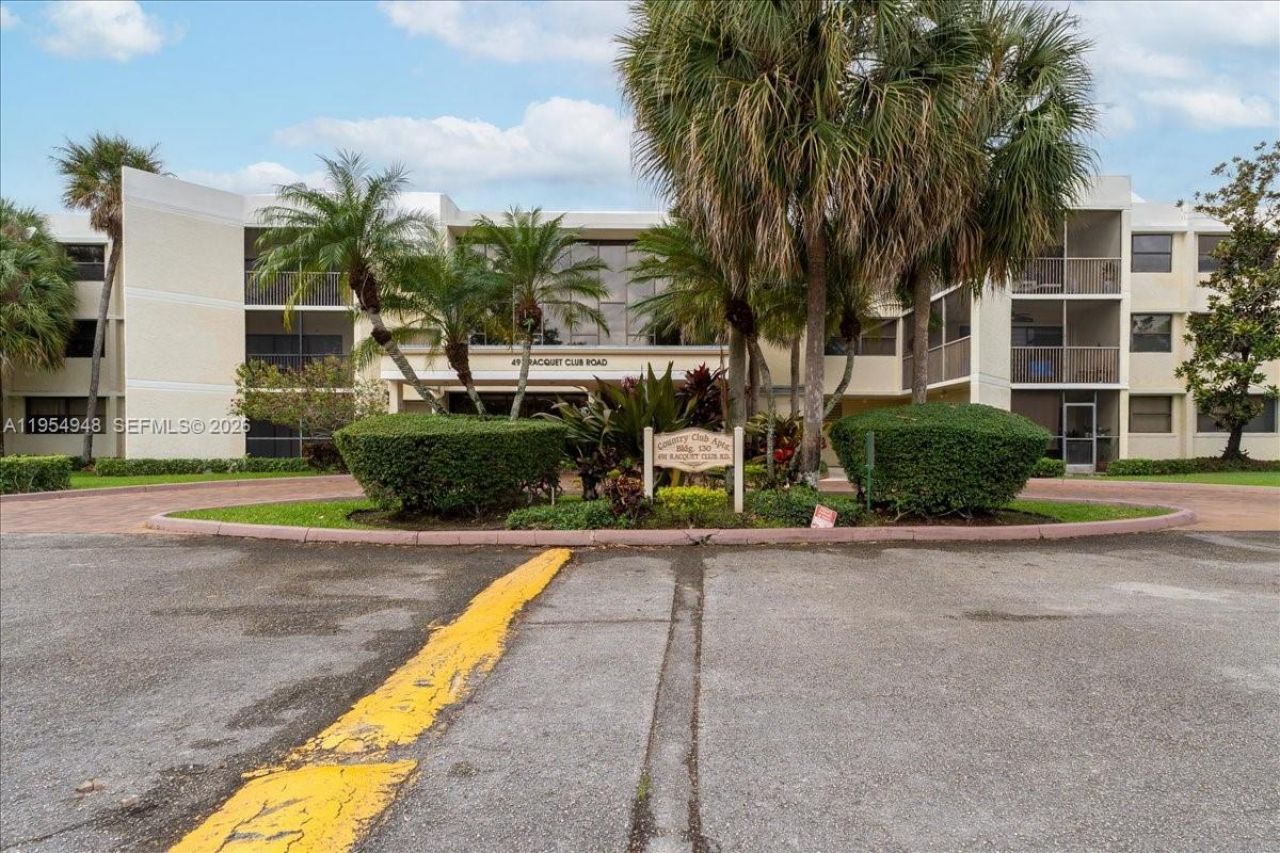 491 E Racquet Club Rd, Unit 107, Weston, FL 33326 Photo