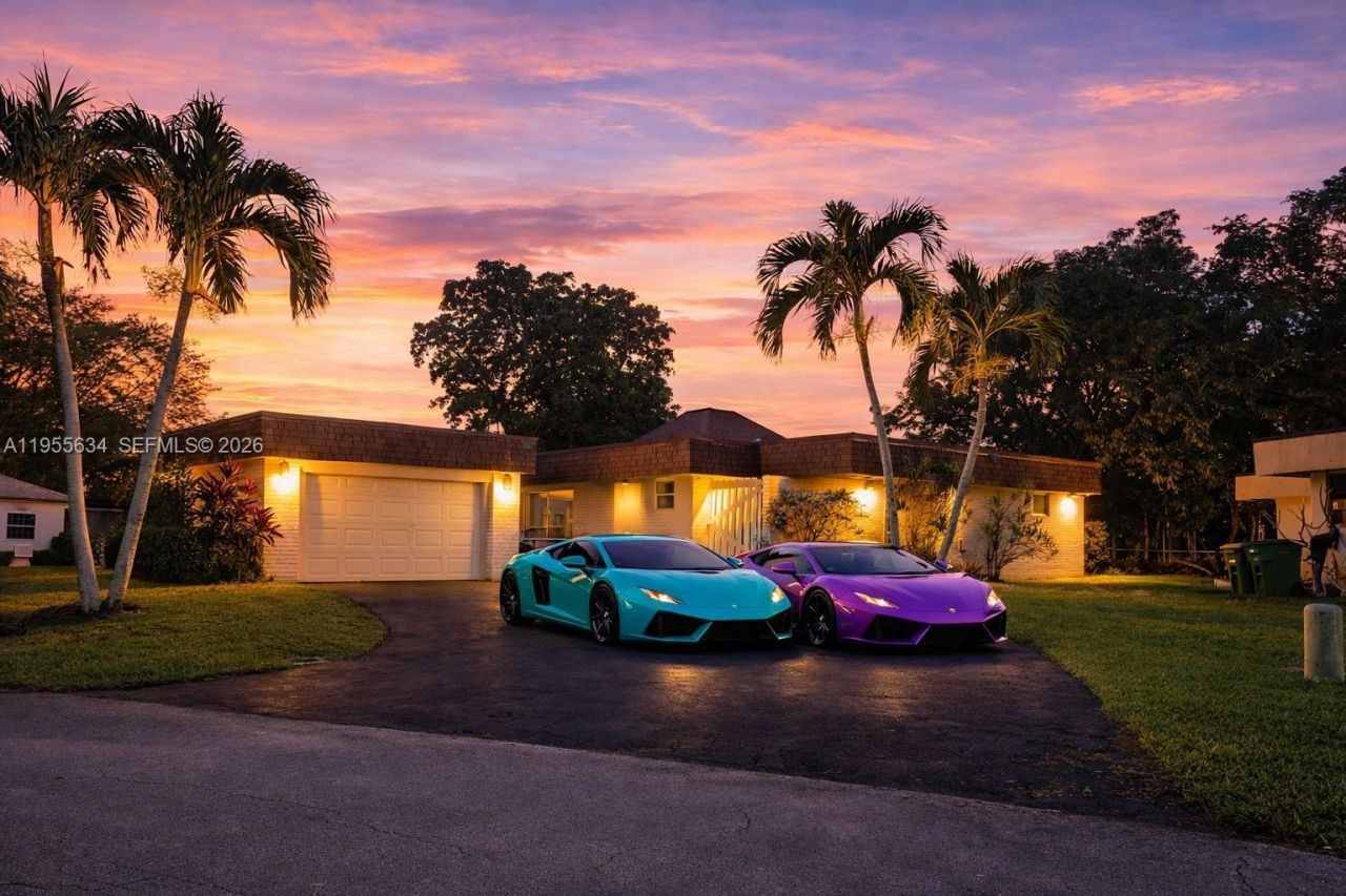 5700 White Hickory Cir, Tamarac, FL 33319 Photo