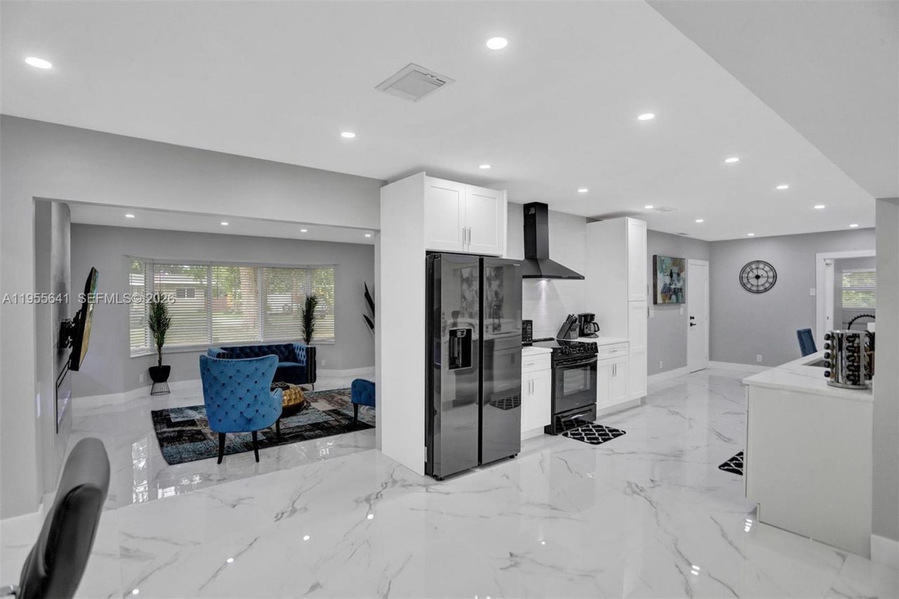 63 SE 5th Ave, Deerfield Beach, FL 33441 Photo