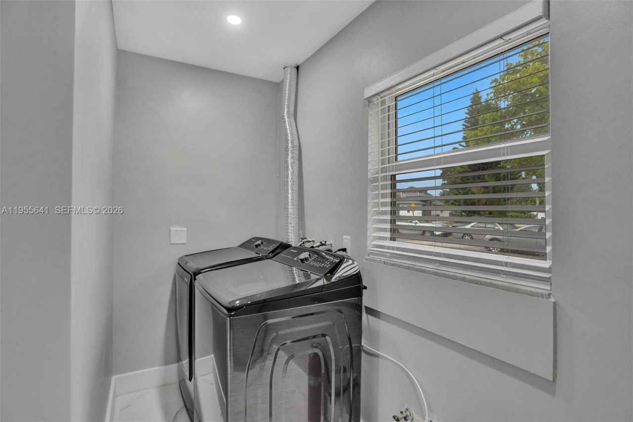 63 SE 5th Ave, Deerfield Beach, FL 33441 Photo