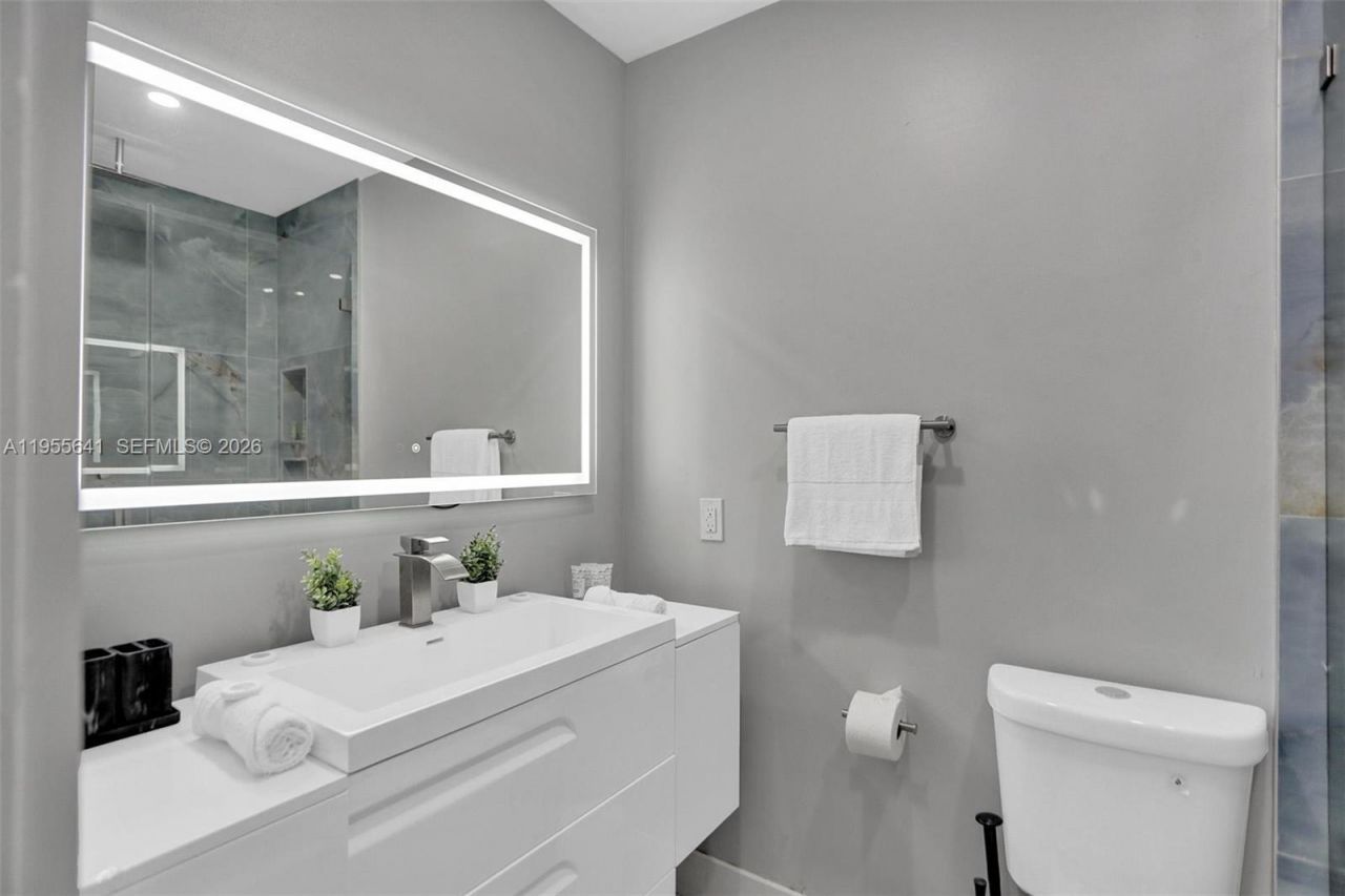 63 SE 5th Ave, Deerfield Beach, FL 33441 Photo