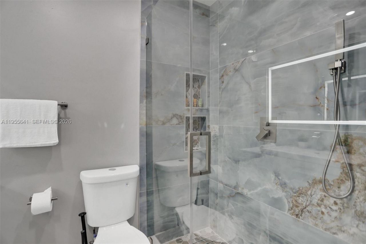 63 SE 5th Ave, Deerfield Beach, FL 33441 Photo