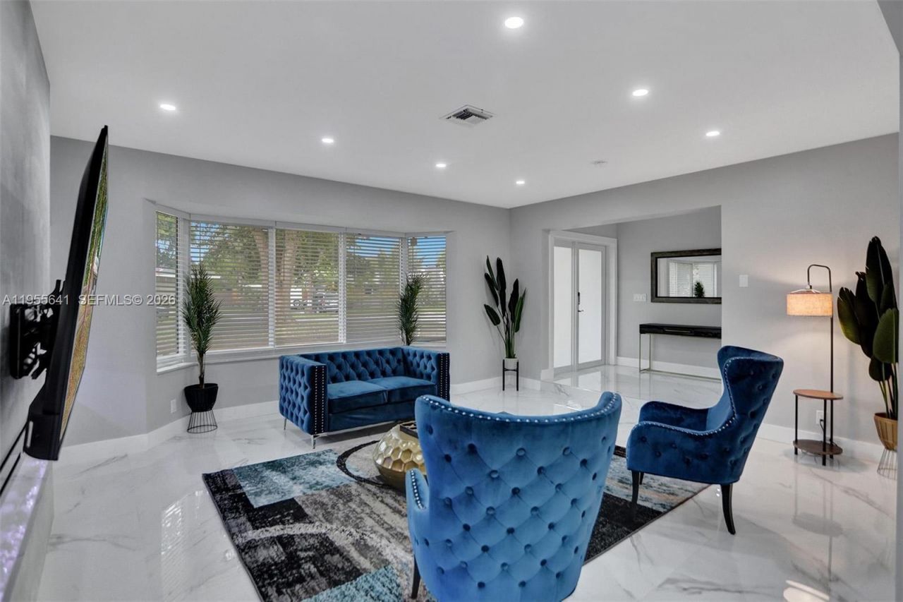 63 SE 5th Ave, Deerfield Beach, FL 33441 Photo