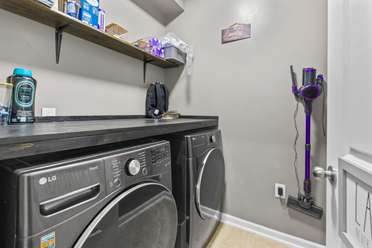 4209 Mariarose Ct. Photo 30