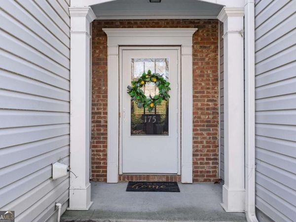 175 Regent Place, Woodstock, GA 30188