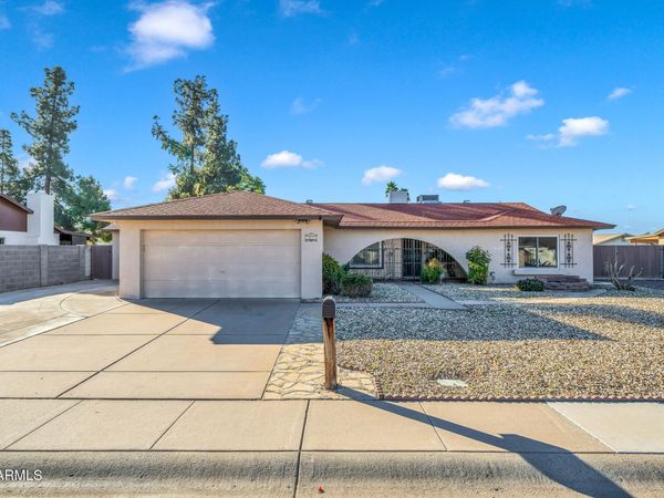 3033 W KATHLEEN Road, Phoenix, AZ 85053