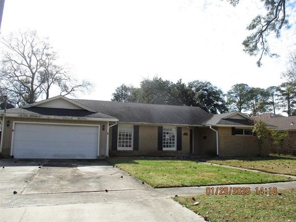 327 DORSET Drive, Slidell, LA 70458