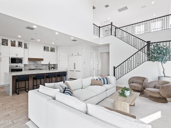 21324 N 60TH Place, Phoenix, AZ 85054