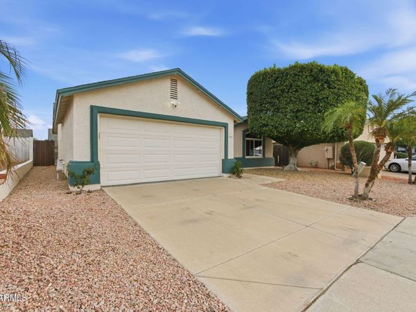 3607 W CAT BALUE Drive, Glendale, AZ 85308