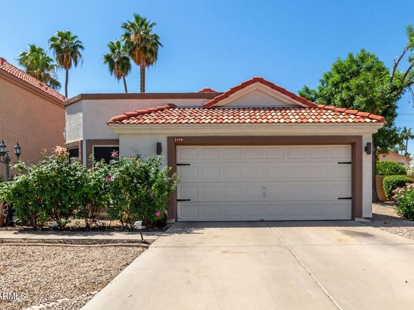 1425 E COMMERCE Avenue, Gilbert, AZ 85234