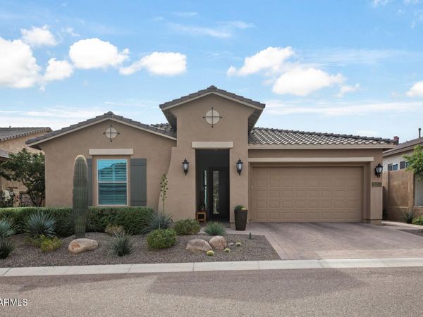 21257 W HILLCREST Boulevard, Buckeye, AZ 85396