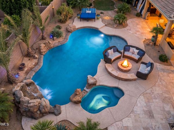 245 N PARKVIEW Court, Litchfield Park, AZ 85340