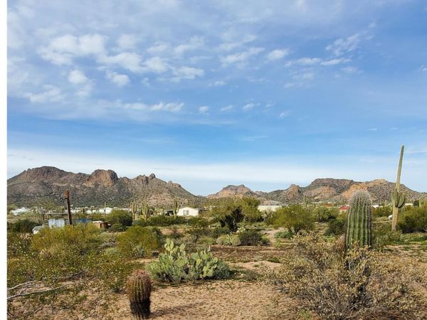 564 W MCKELLIPS Boulevard, Unit -, Apache Junction, AZ 85120