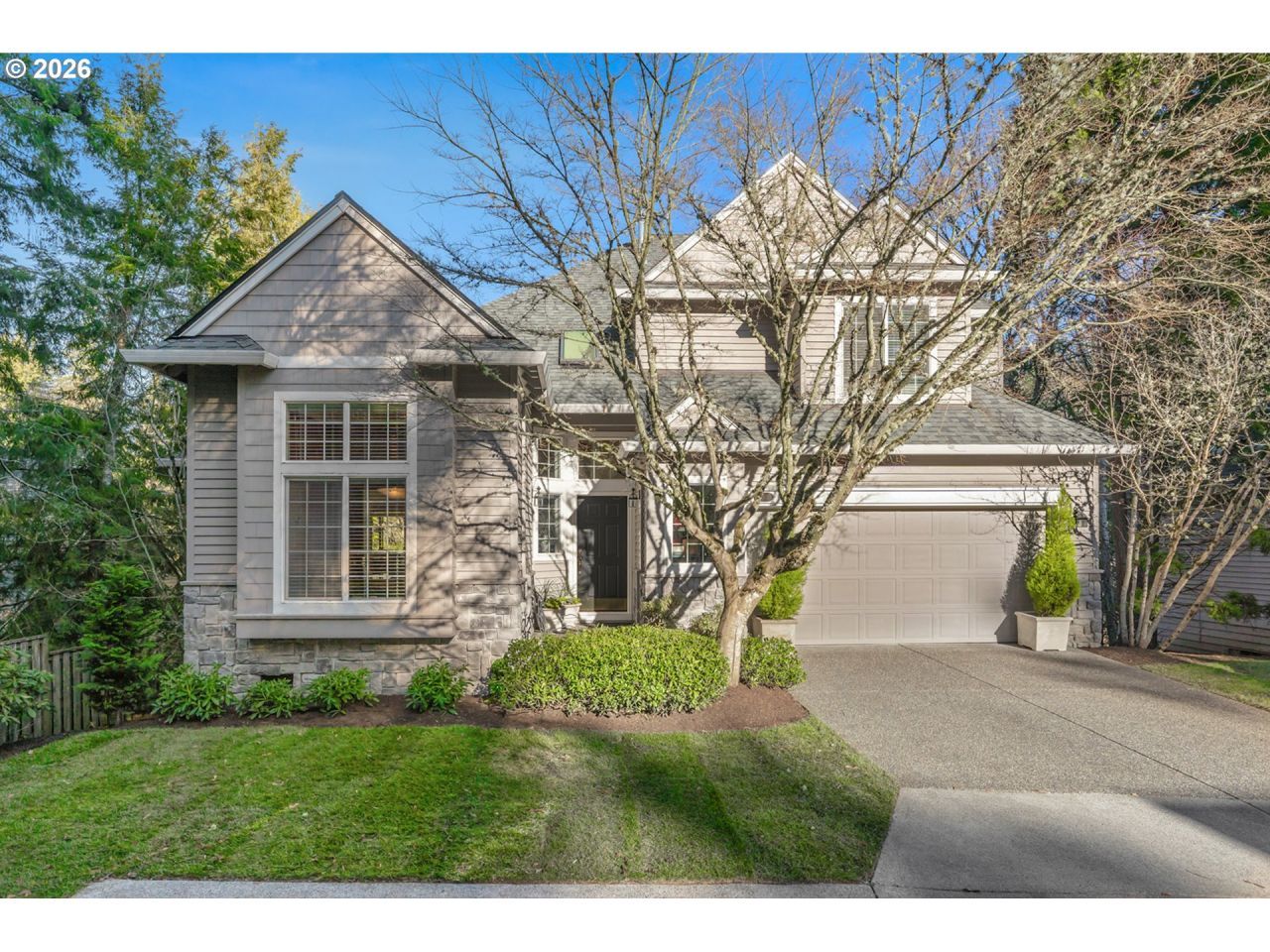 6321 SW Canby St, Portland, OR 97219 Main Photo