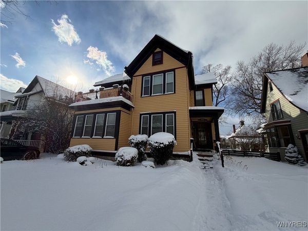 180 Richmond Avenue , Unit 4, Buffalo, NY 14222