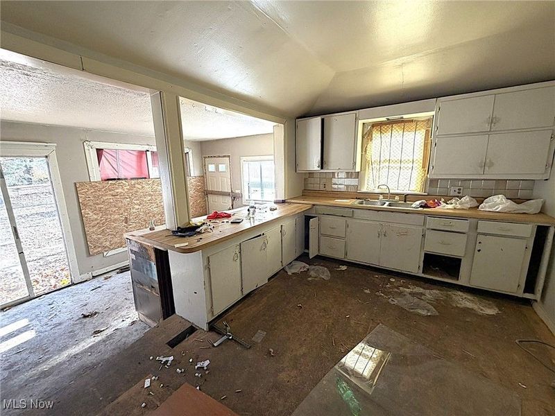 934 N Metcalf Street, Lima, OH 45801 Photo 2