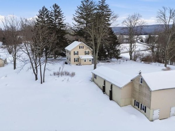 203 Johnsonburg Rd, Allamuchy, NJ 07821