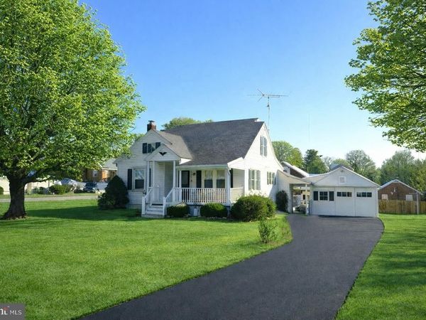 355 S CAMP STREET, RED LION, PA 17356