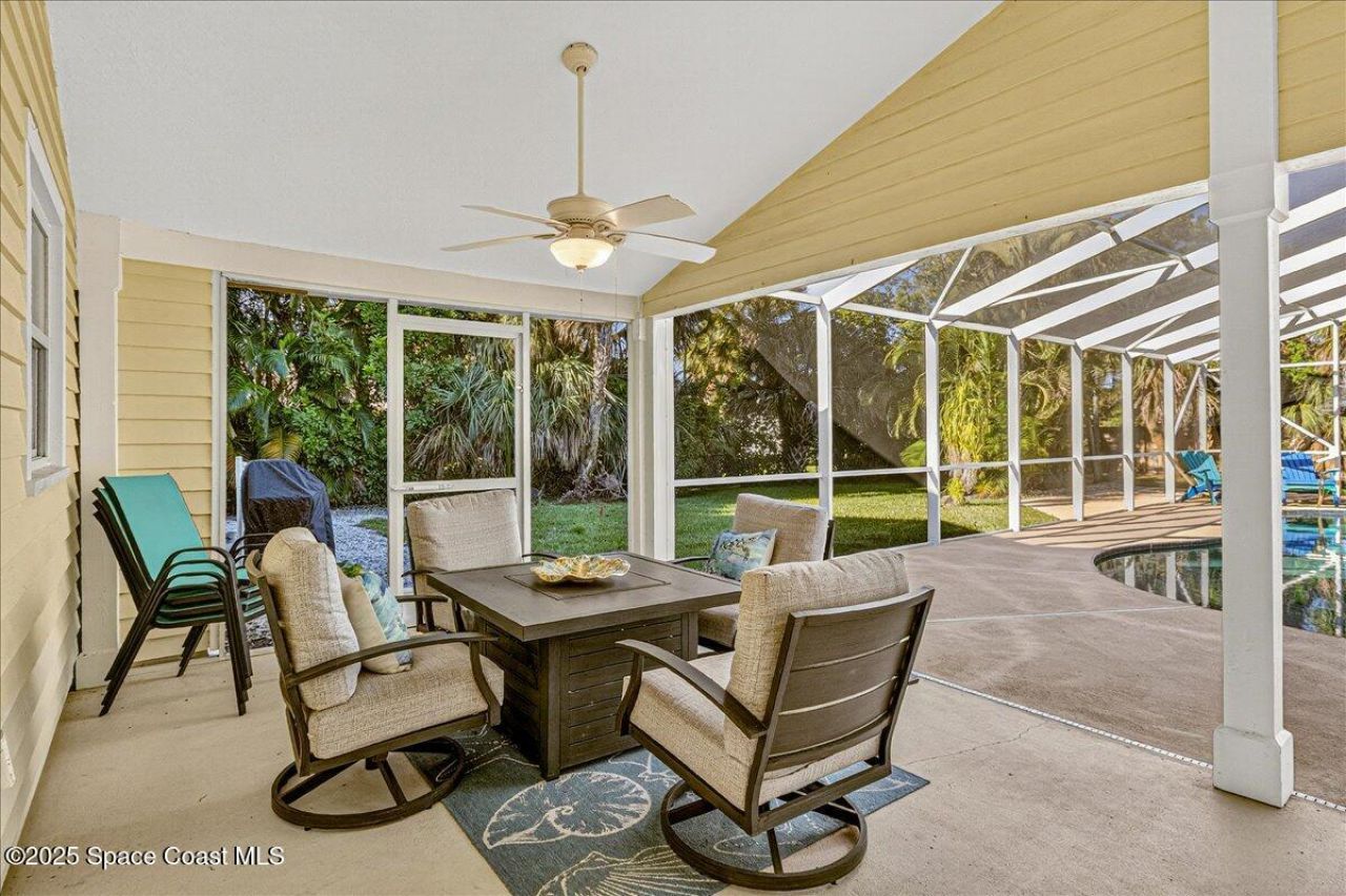 2007 Oak Street, Melbourne Beach, FL 32951 Photo