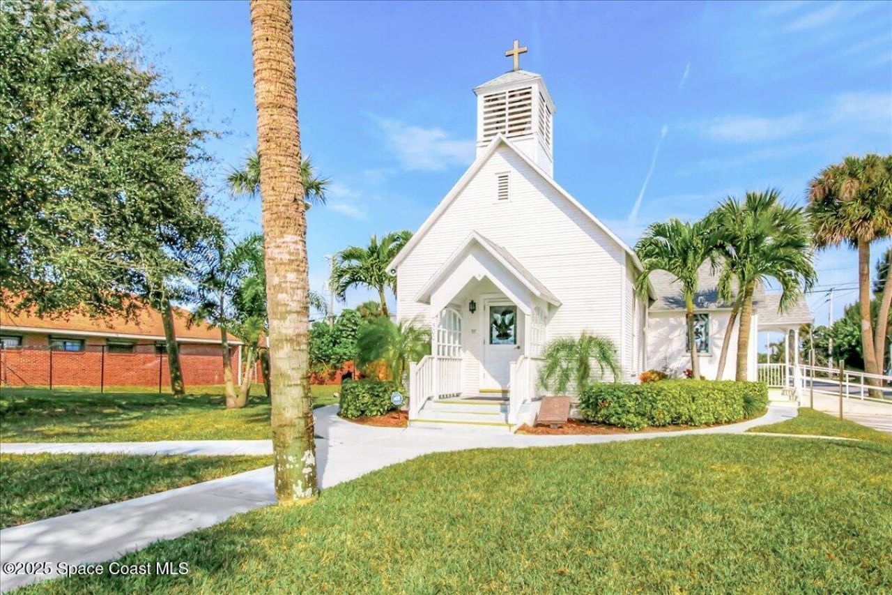 2007 Oak Street, Melbourne Beach, FL 32951 Photo