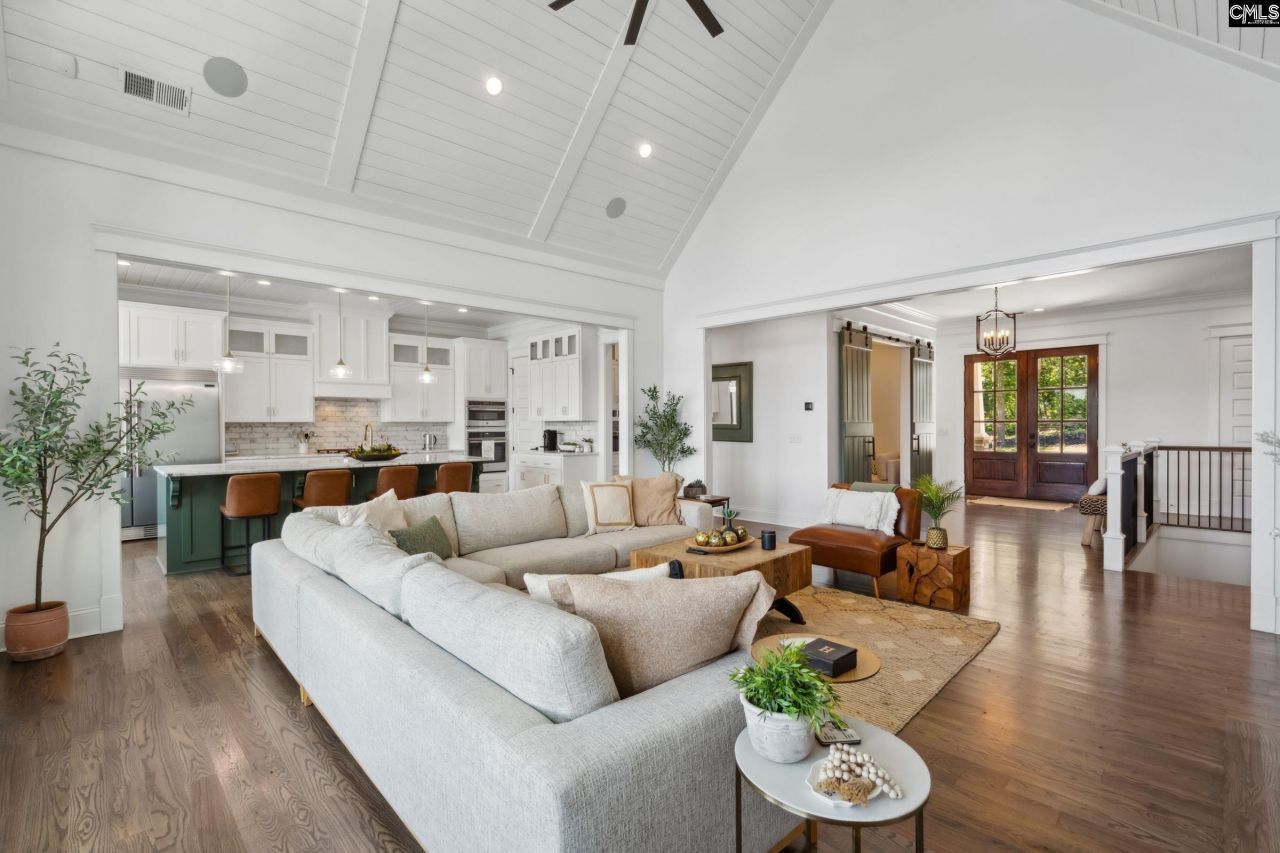 249 Pointe Overlook Drive  Photo 11