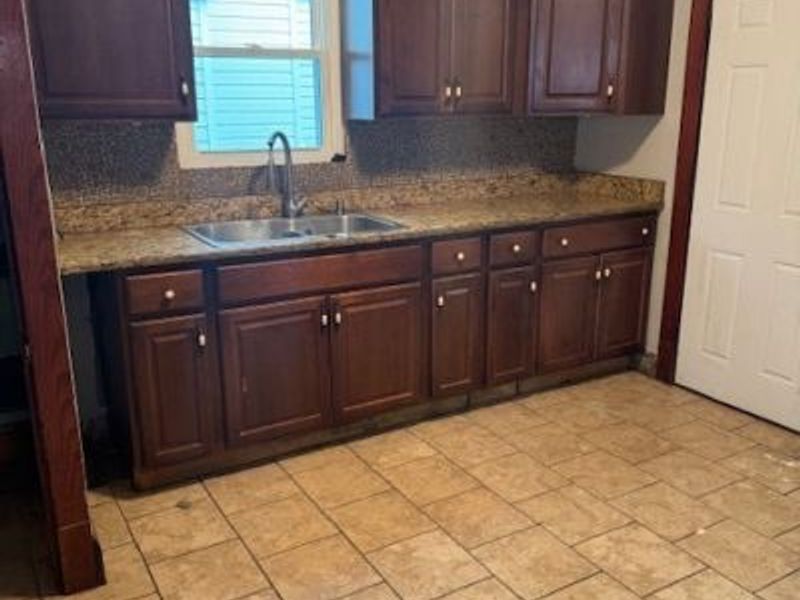 3335 W 95th Street, Cleveland, OH 44102 Photo 3