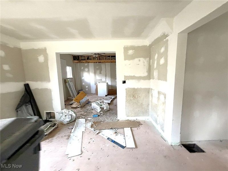 411 S Collett Street, Lima, OH 45805 Photo 7