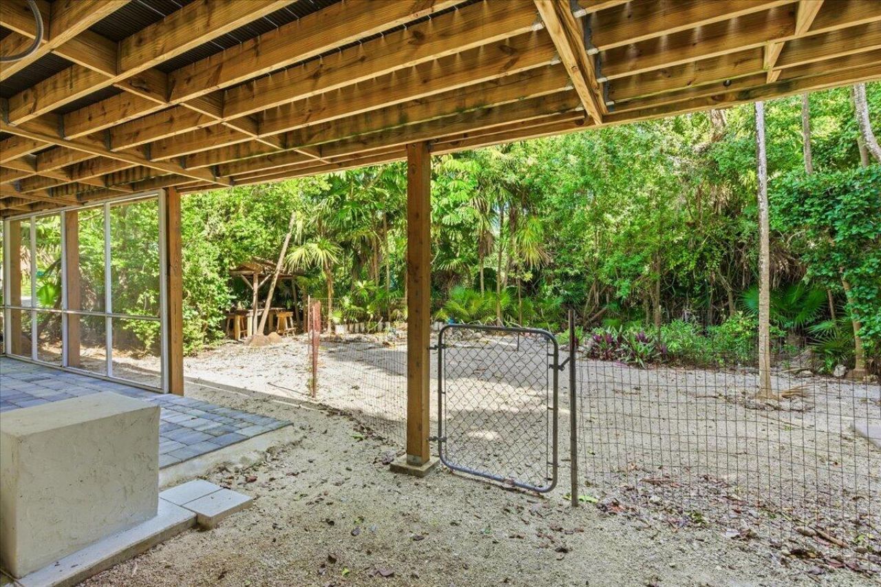 22 Stirrup Key Road, Marathon, FL 33050 Photo