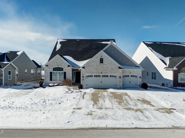 6102 Double Eagle Court, Waterville, OH 43566