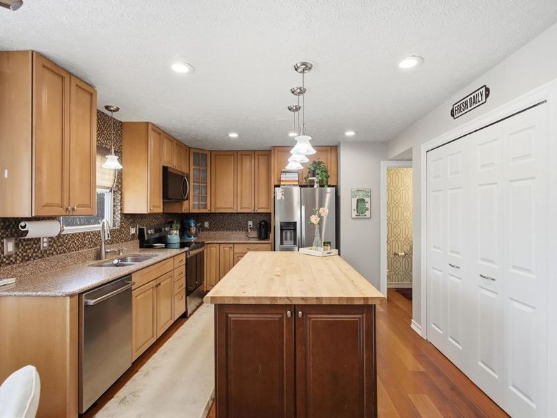 8458 Squad Drive, Galloway, OH 43119 Photo 10