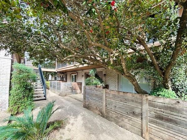 7801 Shoal Creek BLVD, Unit 246, Austin, TX 78757