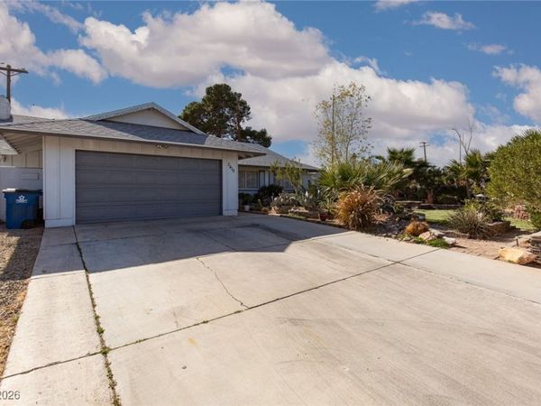 2419 Palma Vista Avenue, Las Vegas, NV 89121