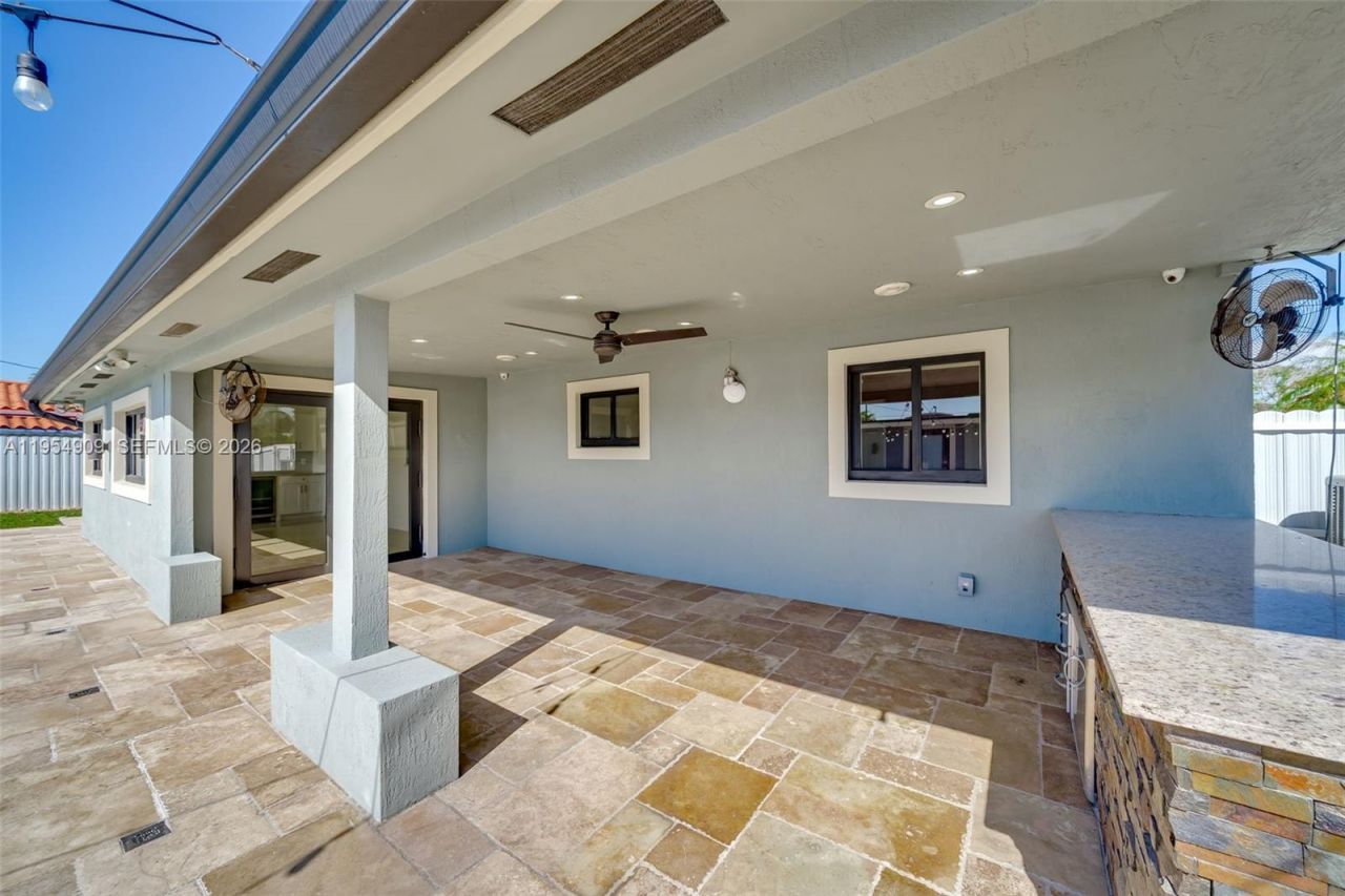 11800 SW 35th St, Miami, FL 33175 Photo