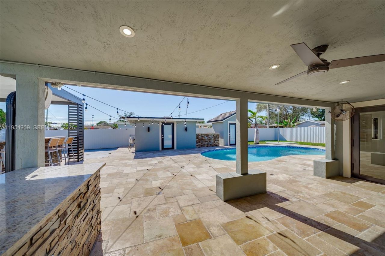 11800 SW 35th St, Miami, FL 33175 Photo