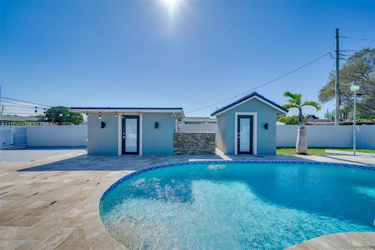 11800 SW 35th St, Miami, FL 33175 Photo