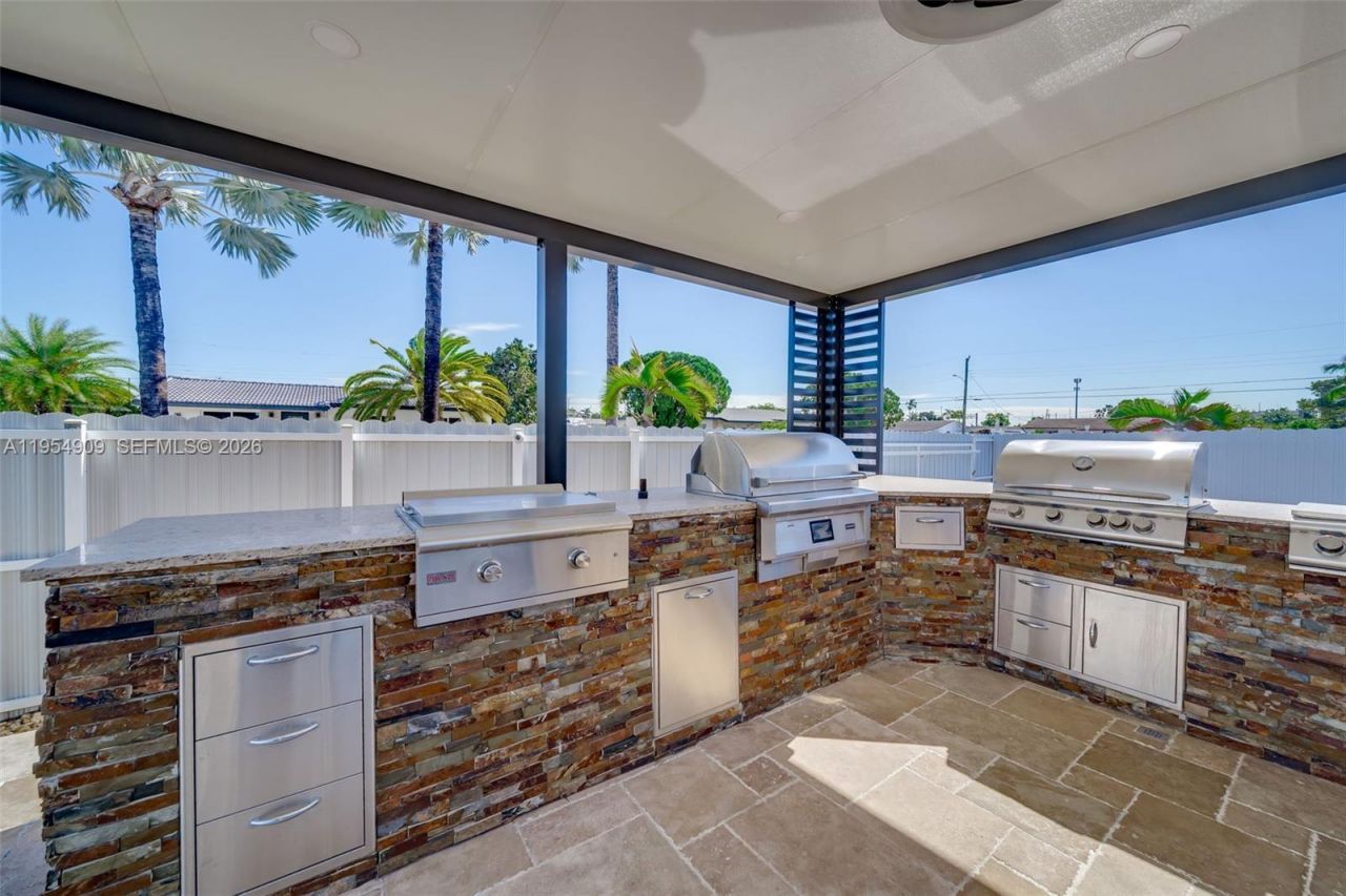 11800 SW 35th St, Miami, FL 33175 Photo