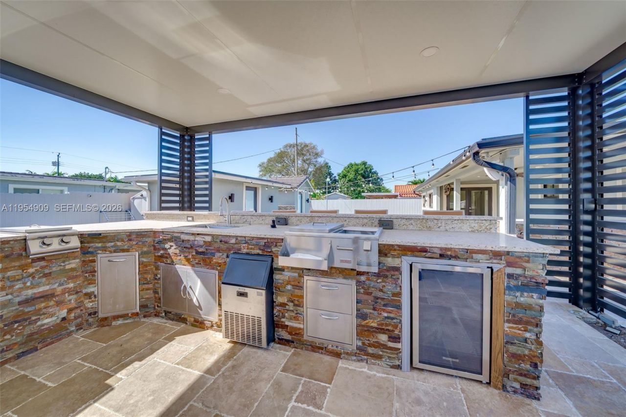 11800 SW 35th St, Miami, FL 33175 Photo