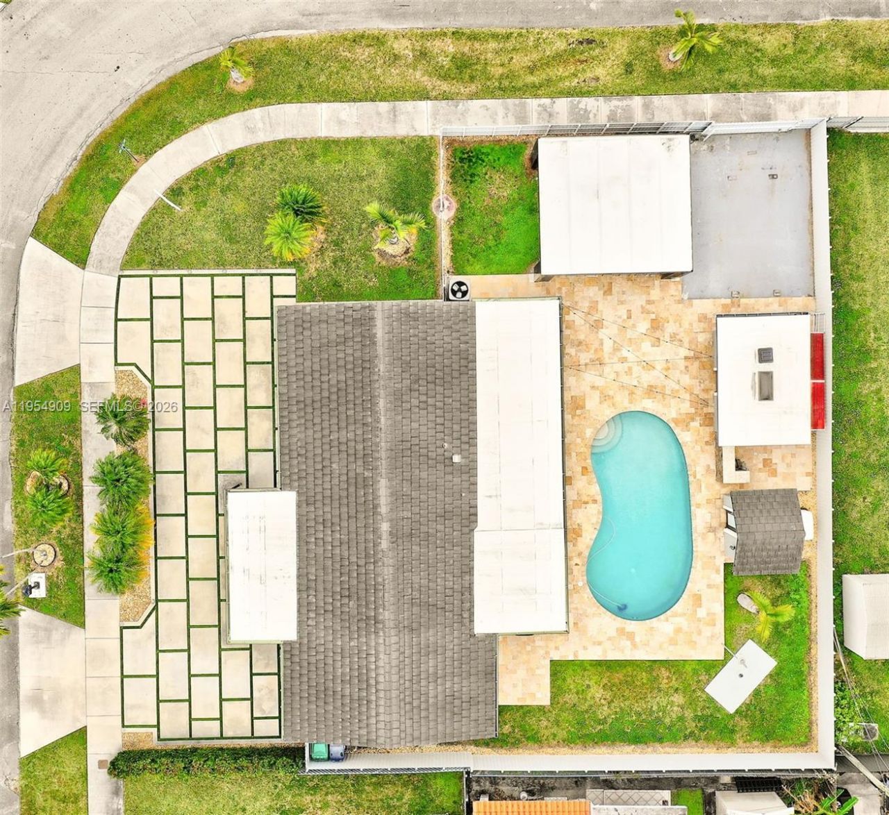 11800 SW 35th St, Miami, FL 33175 Photo