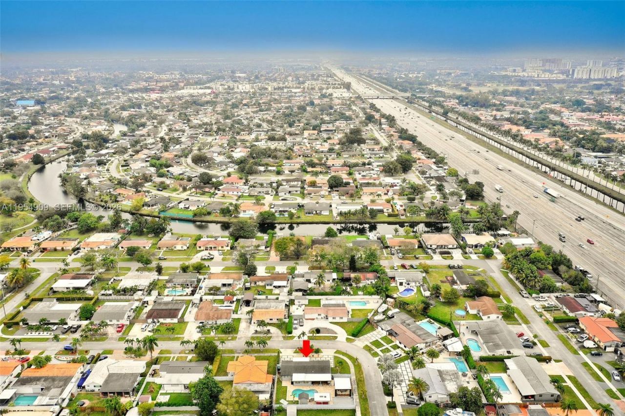 11800 SW 35th St, Miami, FL 33175 Photo