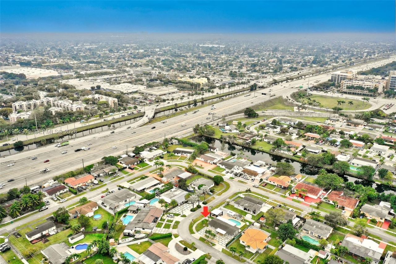 11800 SW 35th St, Miami, FL 33175 Photo