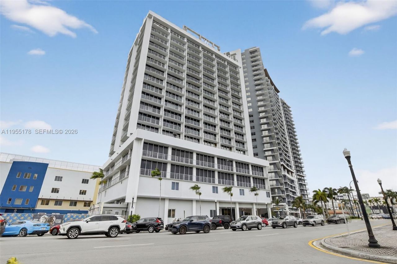 1720 Harrison St, Unit 14H, Hollywood, FL 33020 Photo