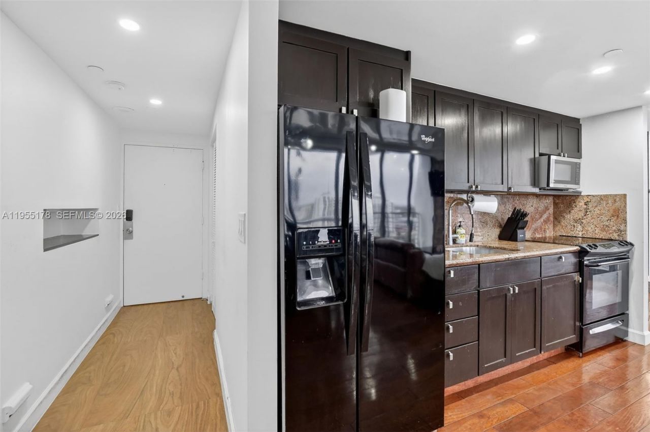 1720 Harrison St, Unit 14H, Hollywood, FL 33020 Photo