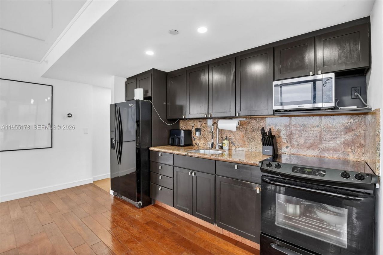 1720 Harrison St, Unit 14H, Hollywood, FL 33020 Photo