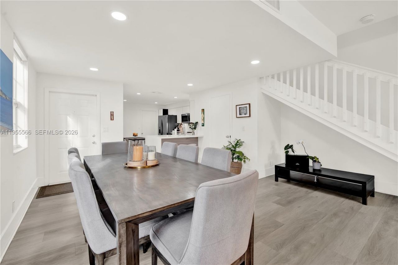 1516 Veracruz Ln, Unit 6-3, Weston, FL 33327 Photo