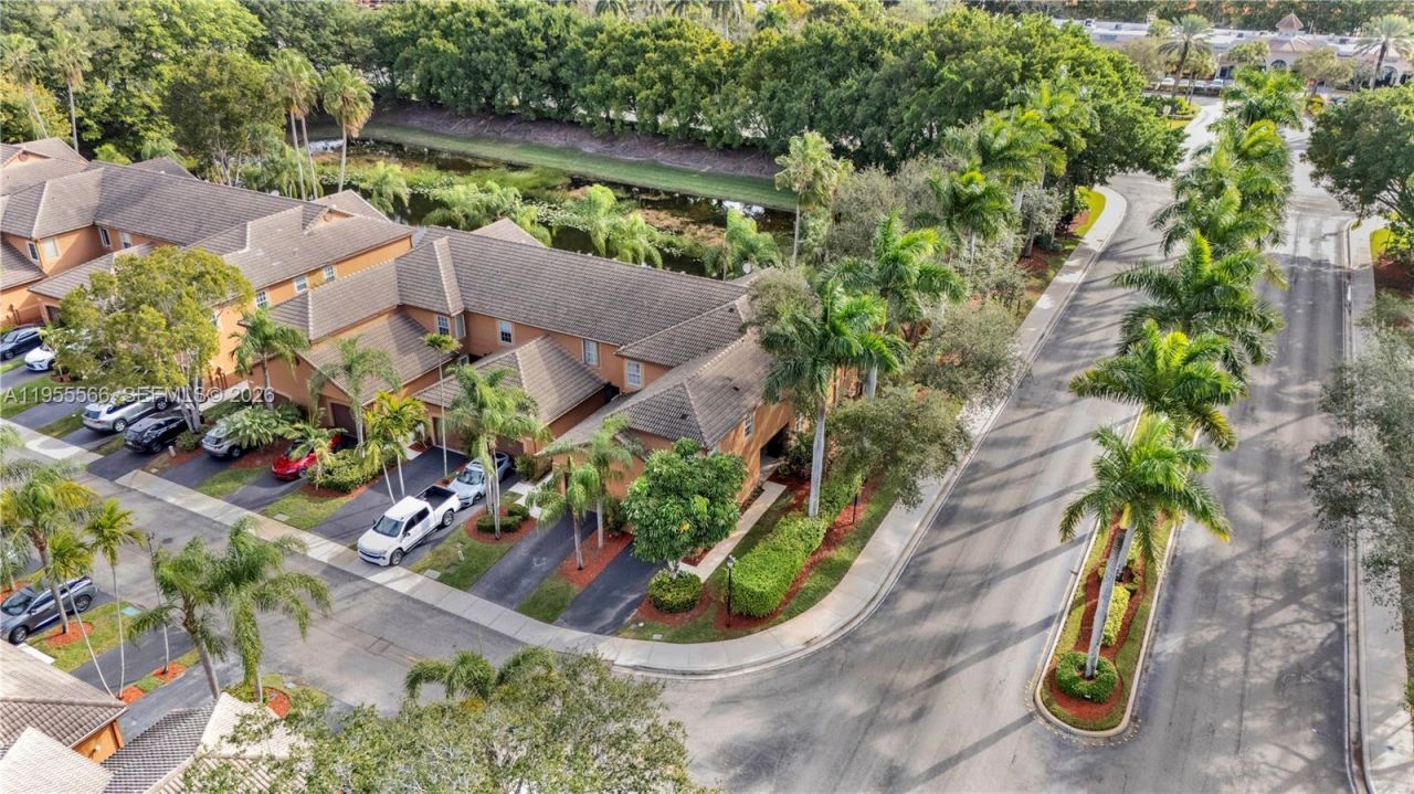 1516 Veracruz Ln, Unit 6-3, Weston, FL 33327 Photo