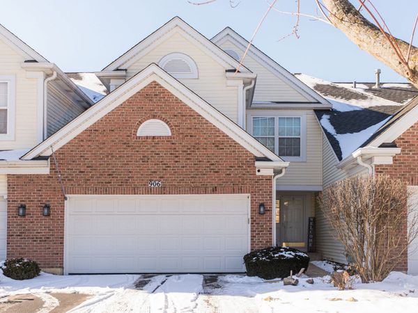 906 Ainsley Drive, Unit 4, West Chicago, IL 60185