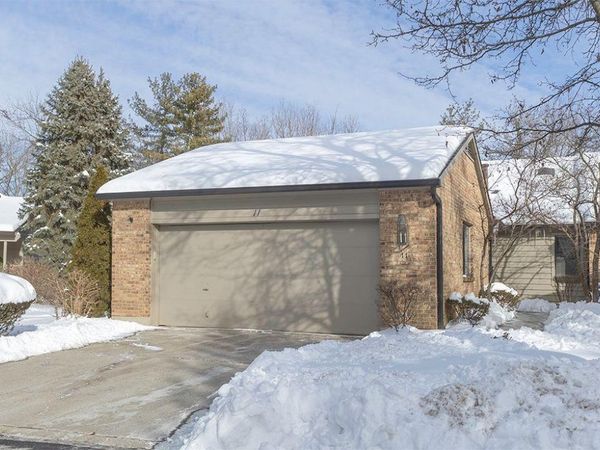 11 Rolling Hills Court, Wyoming, OH 45215