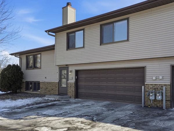 5109 84th Court N, Brooklyn Park, MN 55443